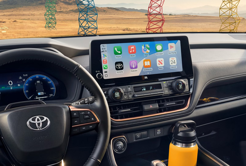 2026 Toyota Grand Highlander Hybrid tech