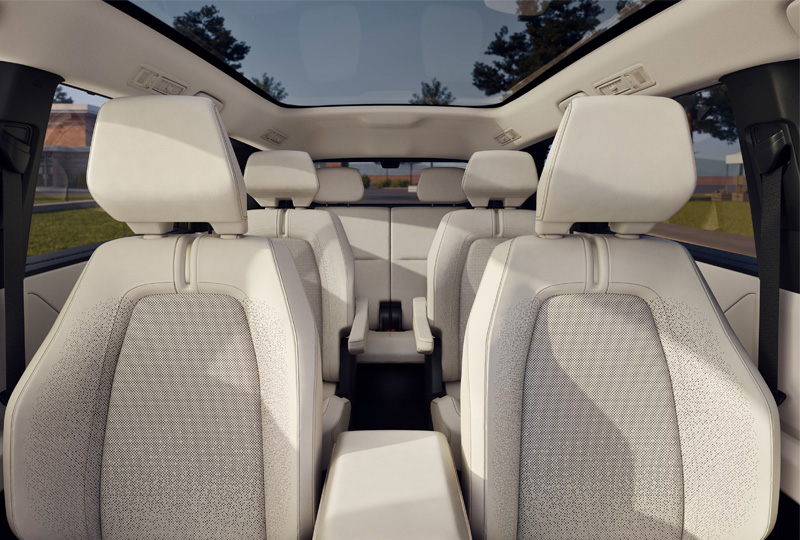 2027 Toyota Highlander Coming Soon Second- and Third-Row Seating