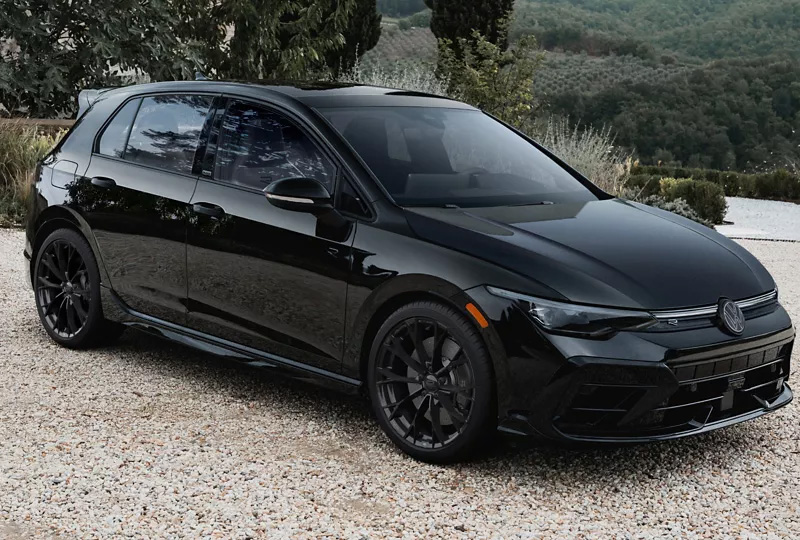 2025 Volkswagen Golf-R Design