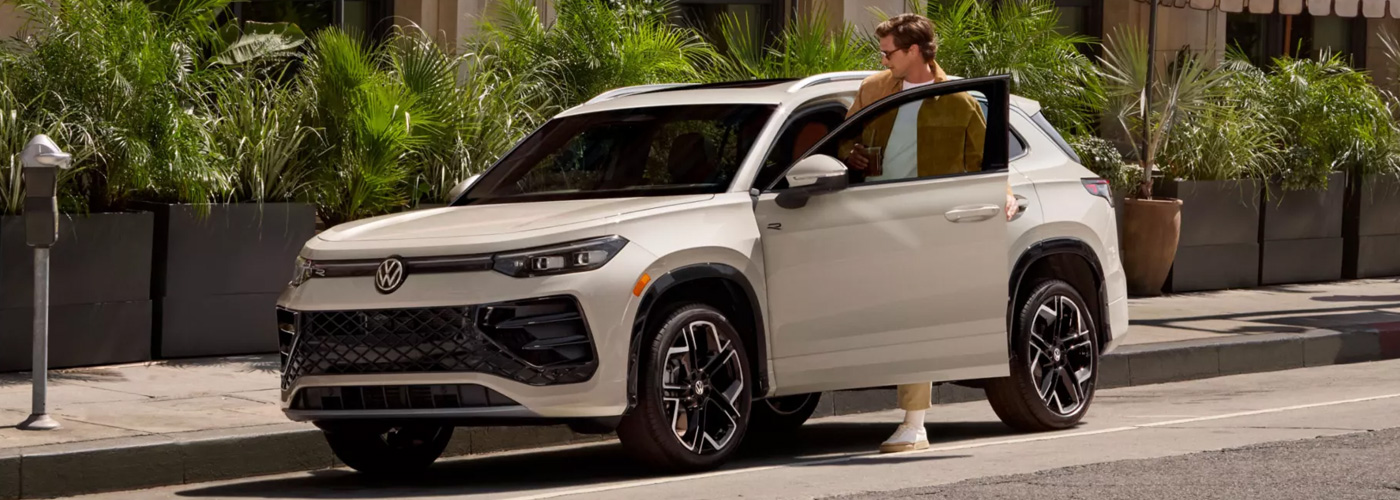 2025 Volkswagen Tiguan header