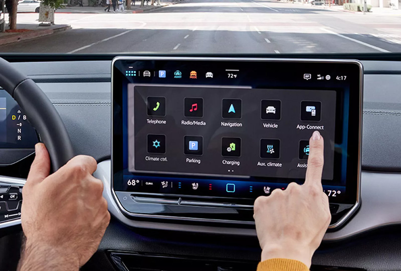 2026 Volkswagen ID.4 Technology 12.9” touchscreen