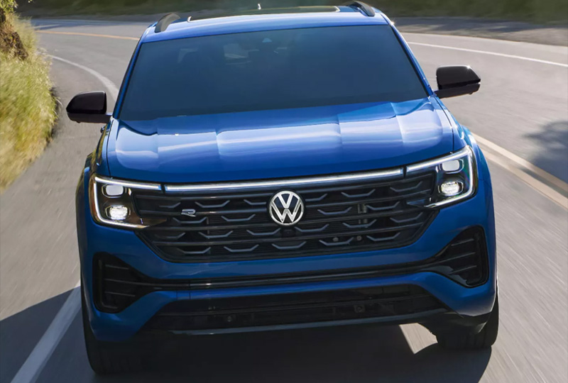 2026 Volkswagen Atlas Cross Sport Design - SEL R-Line Black